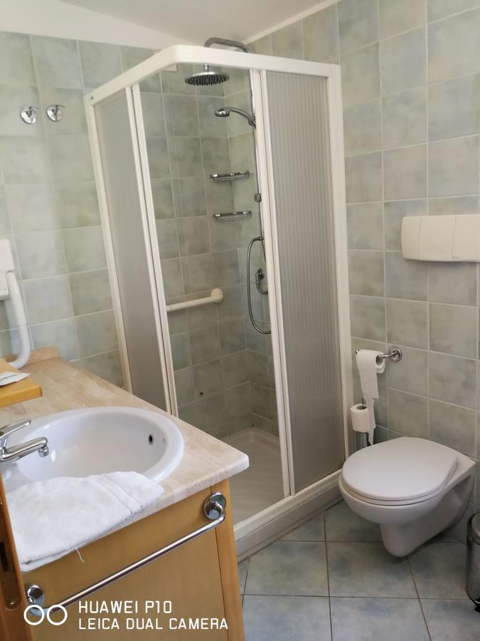 Hotel Villa Del Mare Sìnnai Zimmer foto